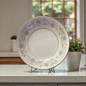 English Garden Berry 1221 Dessert Bowls Fine China Japan | 5 1/2” | Set Of 8